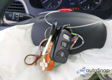 2016 Hyundai Sonata Se z USA, uszkodzony, nr VIN 5NPE24AF4GH375929